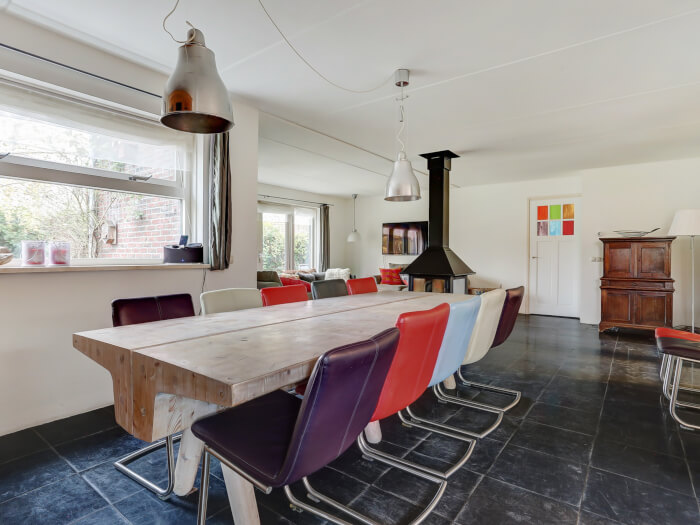 Groepsaccommodatie in Zeewolde (Flevoland) voor 12 personen met 5 slaapkamers en 2 badkamers.