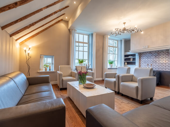 Groepsaccommodatie in Winterswijk (Gelderland) voor 11 personen met 5 slaapkamers en 2 badkamers.