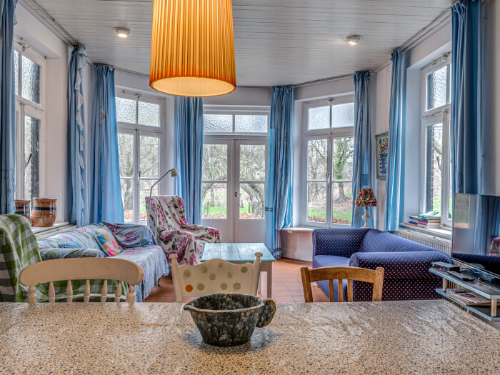 Groepsaccommodatie in Grubbenvorst (Limburg) voor 8 personen met 4 slaapkamers en 2 badkamers.
