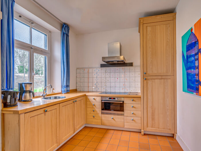 Groepsaccommodatie in Grubbenvorst (Limburg) voor 8 personen met 4 slaapkamers en 2 badkamers.