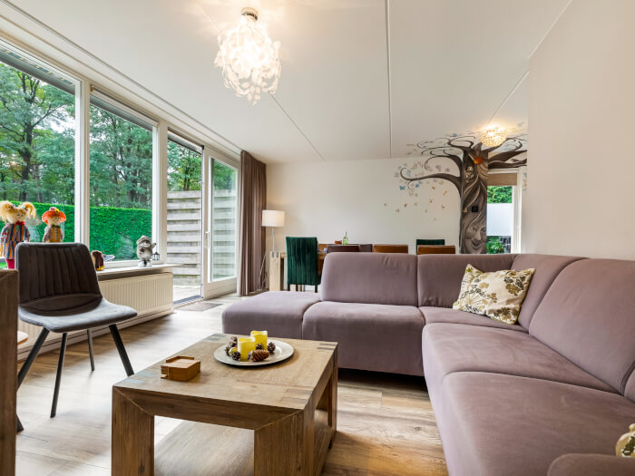 Groepsaccommodatie in Winterswijk (Gelderland) voor 10 personen met 5 slaapkamers en 2 badkamers.