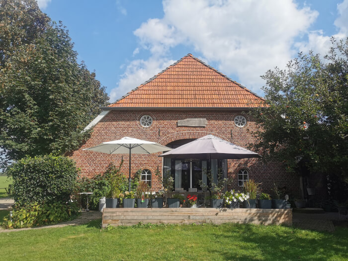 Groepsaccommodatie in Lichtenvoorde (Gelderland) voor 16 personen met 8 slaapkamers en 6 badkamers.