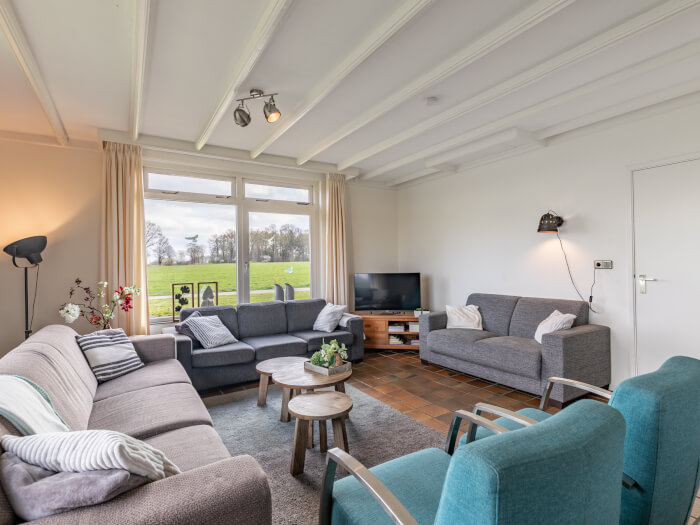 Groepsaccommodatie in Winterswijk (Gelderland) voor 10 personen met 5 slaapkamers en 2 badkamers.