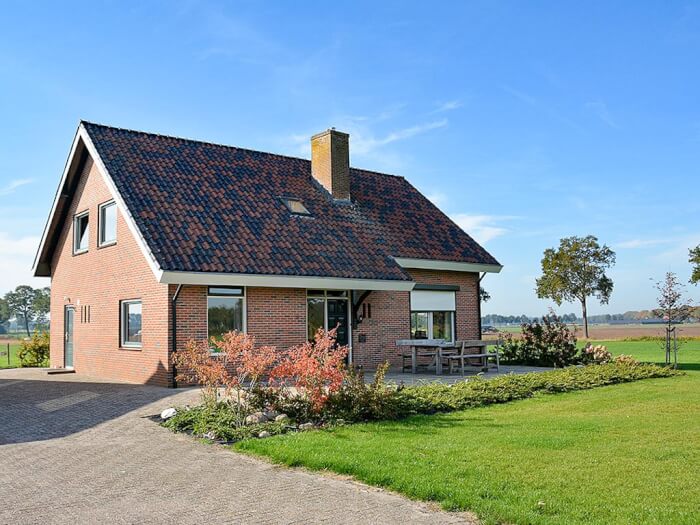 Groepsaccommodatie in Winterswijk (Gelderland) voor 10 personen met 5 slaapkamers en 2 badkamers.