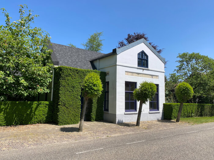 Groepsaccommodatie in Leende (Noord-Brabant) voor 10 personen met 5 slaapkamers en 2 badkamers.