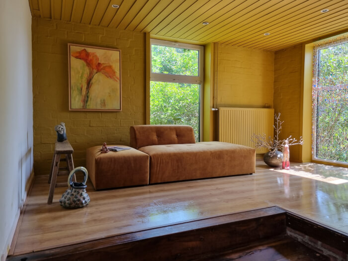 Groepsaccommodatie in Leende (Noord-Brabant) voor 10 personen met 5 slaapkamers en 2 badkamers.