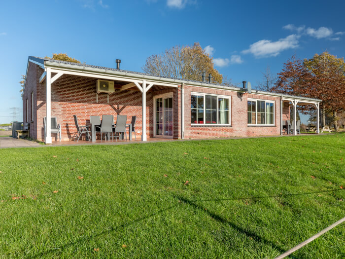 Groepsaccommodatie in Didam (Gelderland) voor 8 personen met 3 slaapkamers en 1 badkamers.