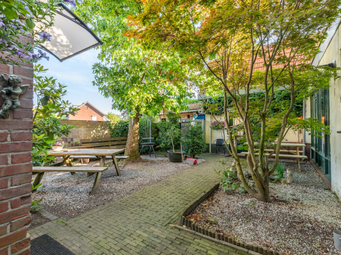 Groepsaccommodatie in Haaksbergen (Overijssel) voor 10 personen met 5 slaapkamers en 2 badkamers.