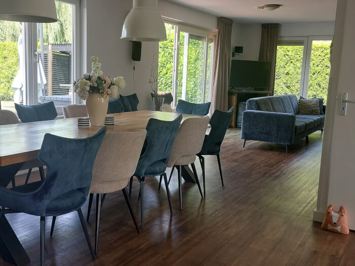 Groepsaccommodatie in Zeewolde (Flevoland) voor 12 personen met 6 slaapkamers en 2 badkamers.