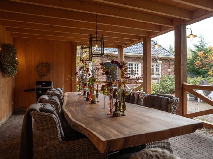 Groepsaccommodatie in Denekamp (Overijssel) voor 14 personen met 5 slaapkamers en 3 badkamers.