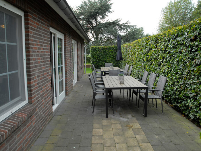 Groepsaccommodatie in Ysselsteyn (Limburg) voor 13 personen met 4 slaapkamers en 2 badkamers.