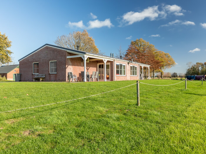 Groepsaccommodatie in Didam (Gelderland) voor 8 personen met 3 slaapkamers en 1 badkamers.
