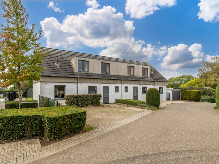 Groepsaccommodatie in Klimmen (Limburg) voor 24 personen met 10 slaapkamers en 4 badkamers.